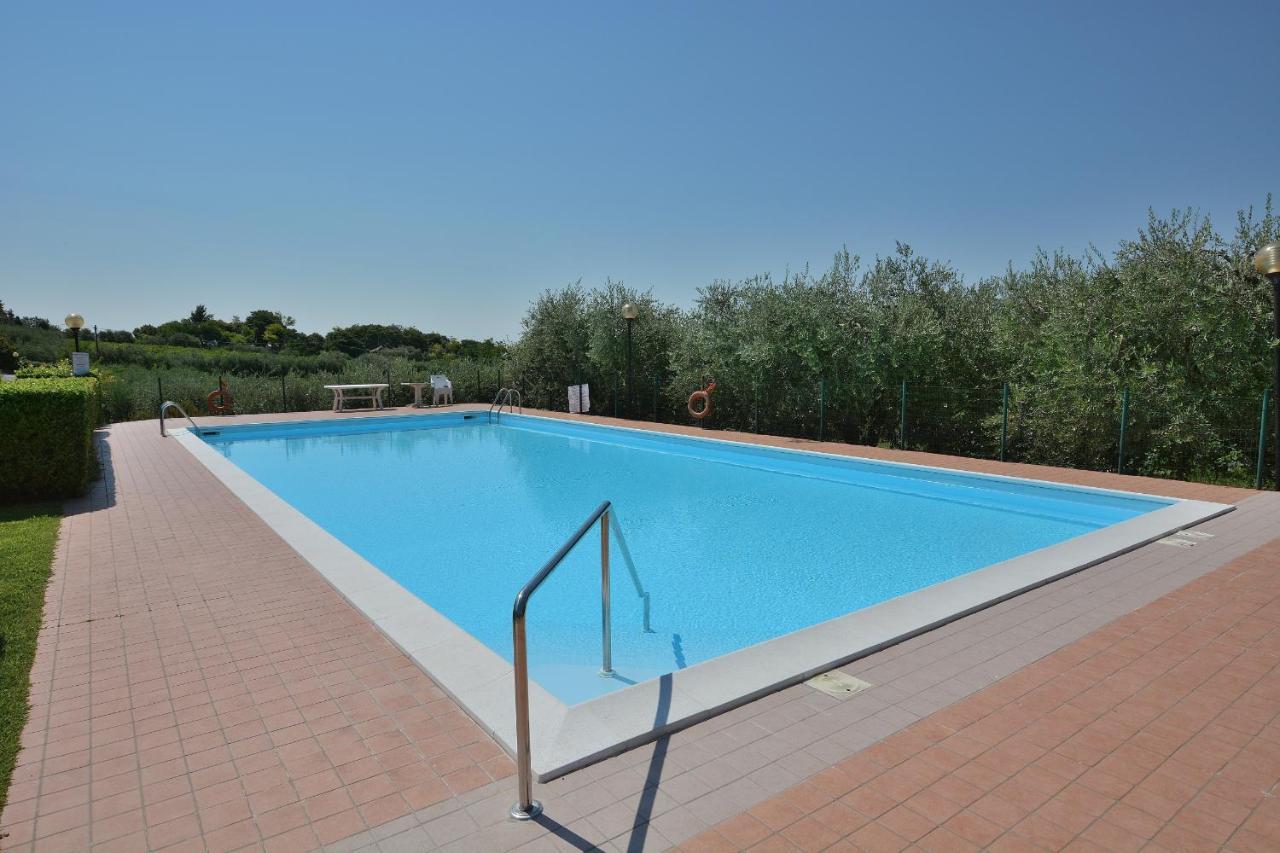 Apartment Joan Miro With Pool バルドリーノ エクステリア 写真