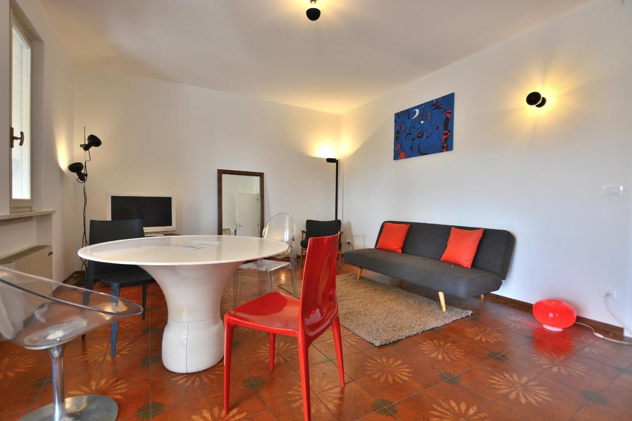 Apartment Joan Miro With Pool バルドリーノ エクステリア 写真